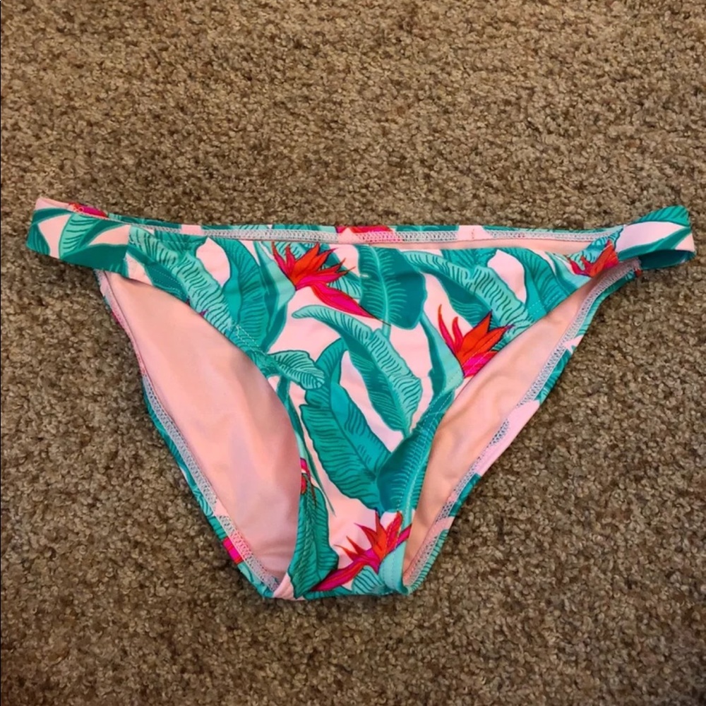 Xhilaration swim bottoms
